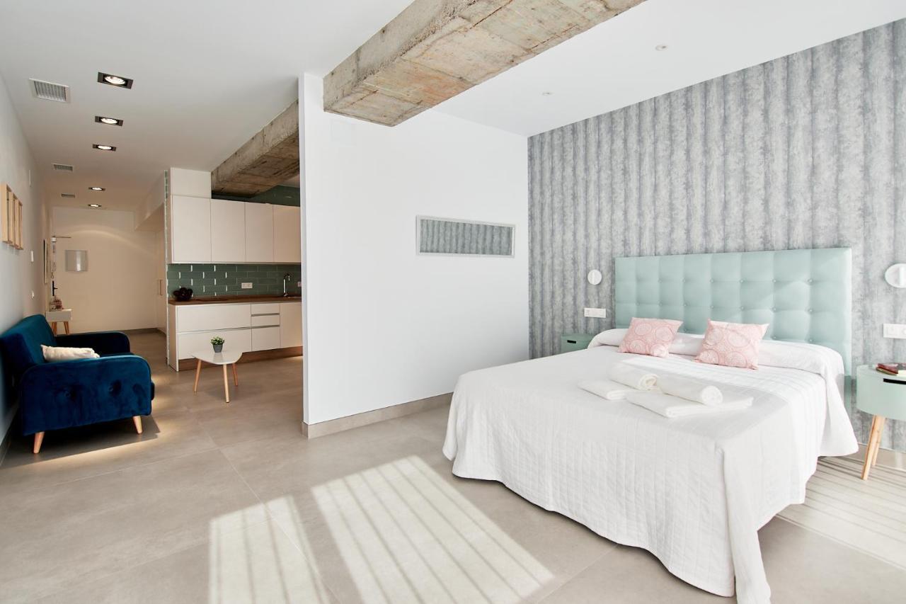 9 Nidos Centrica Suites - Nuevo Plasencia Bagian luar foto