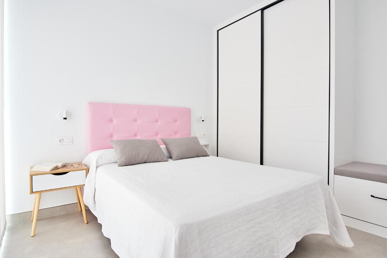 9 Nidos Centrica Suites - Nuevo Plasencia Bagian luar foto