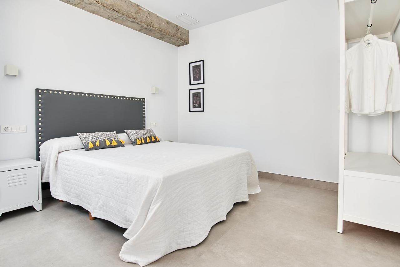 9 Nidos Centrica Suites - Nuevo Plasencia Bagian luar foto