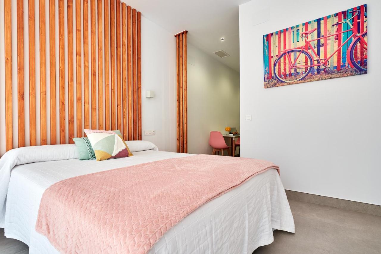 9 Nidos Centrica Suites - Nuevo Plasencia Bagian luar foto