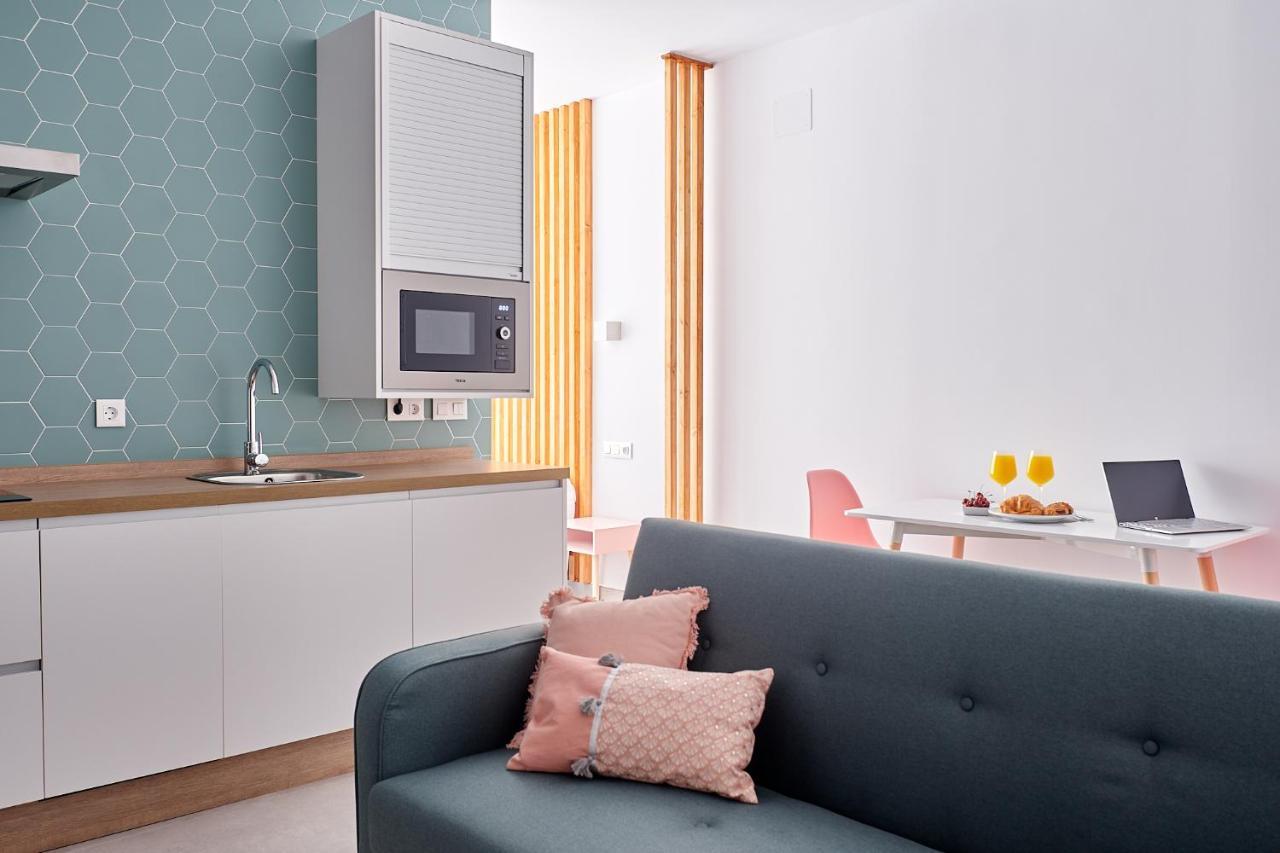 9 Nidos Centrica Suites - Nuevo Plasencia Bagian luar foto