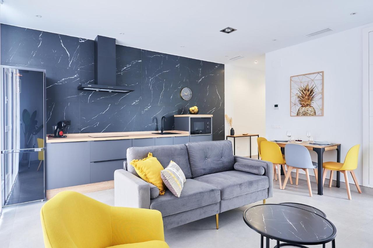 9 Nidos Centrica Suites - Nuevo Plasencia Bagian luar foto